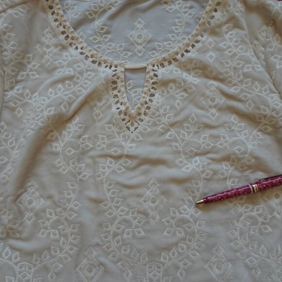 John Mark Velvet Tunic Top Women's Size M Ivory Embroidered Loose Fit - Picture 12 of 14